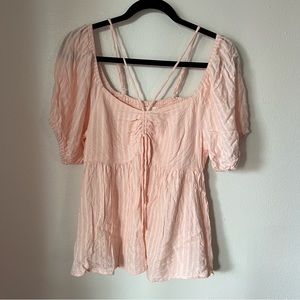 ❗️💲CLOSEOUT SALE: $5 💲❗️- Light Pink Babydoll Tee